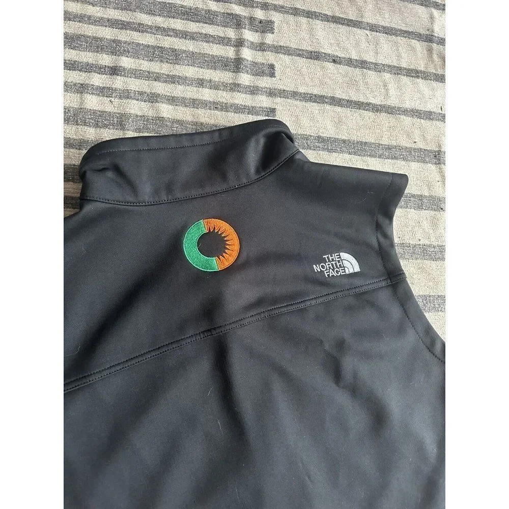 NEW The North Face Wind wall Ridge line soft shell vest. EMBROIDERED